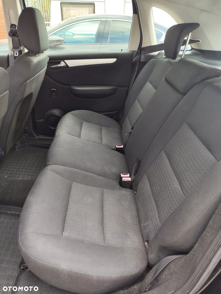 Mercedes-Benz Klasa B - 19