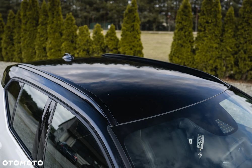 Volvo XC 40 T4 R-Design - 19