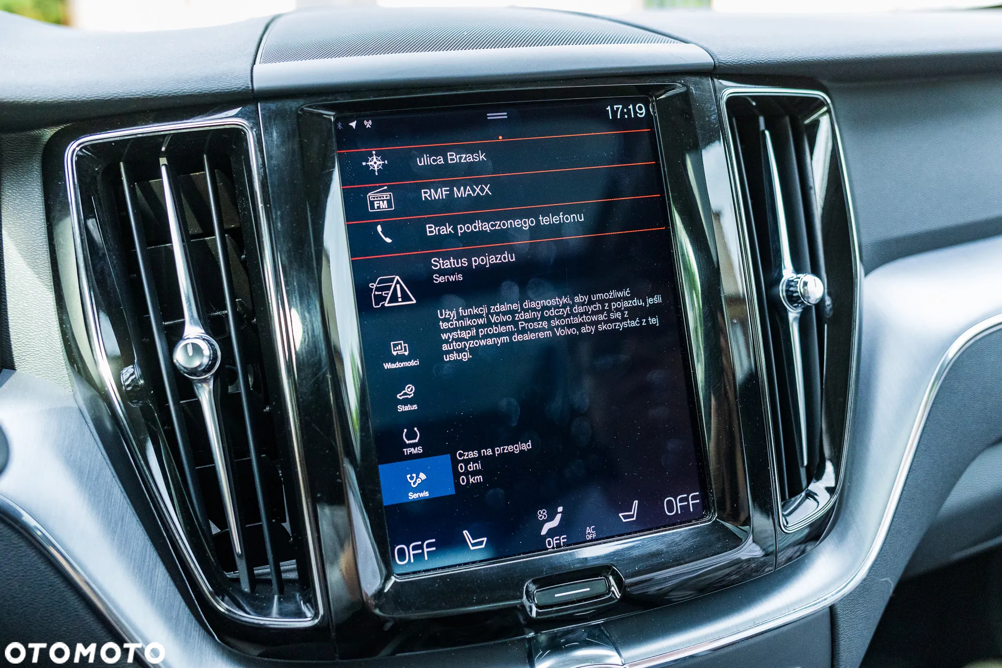 Volvo XC 60 D3 Momentum Pro - 31