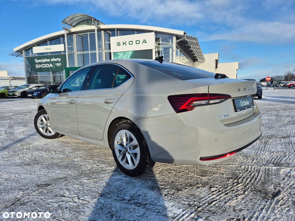 Skoda Octavia - 3