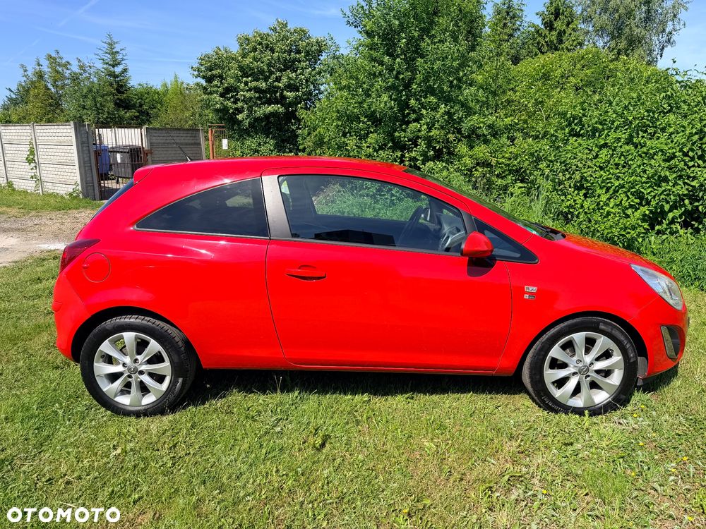 Opel Corsa 1.4 16V EcoFLEX Start-Stop 150 Jahre - 19