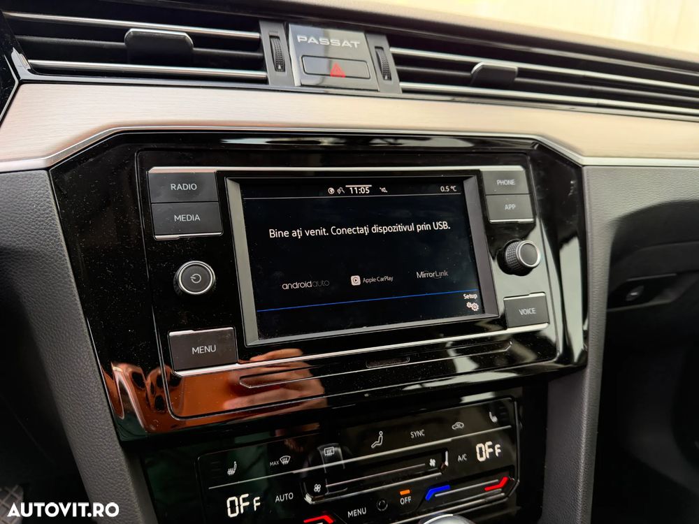 Volkswagen Passat 2.0 TDI DSG Highline - 16