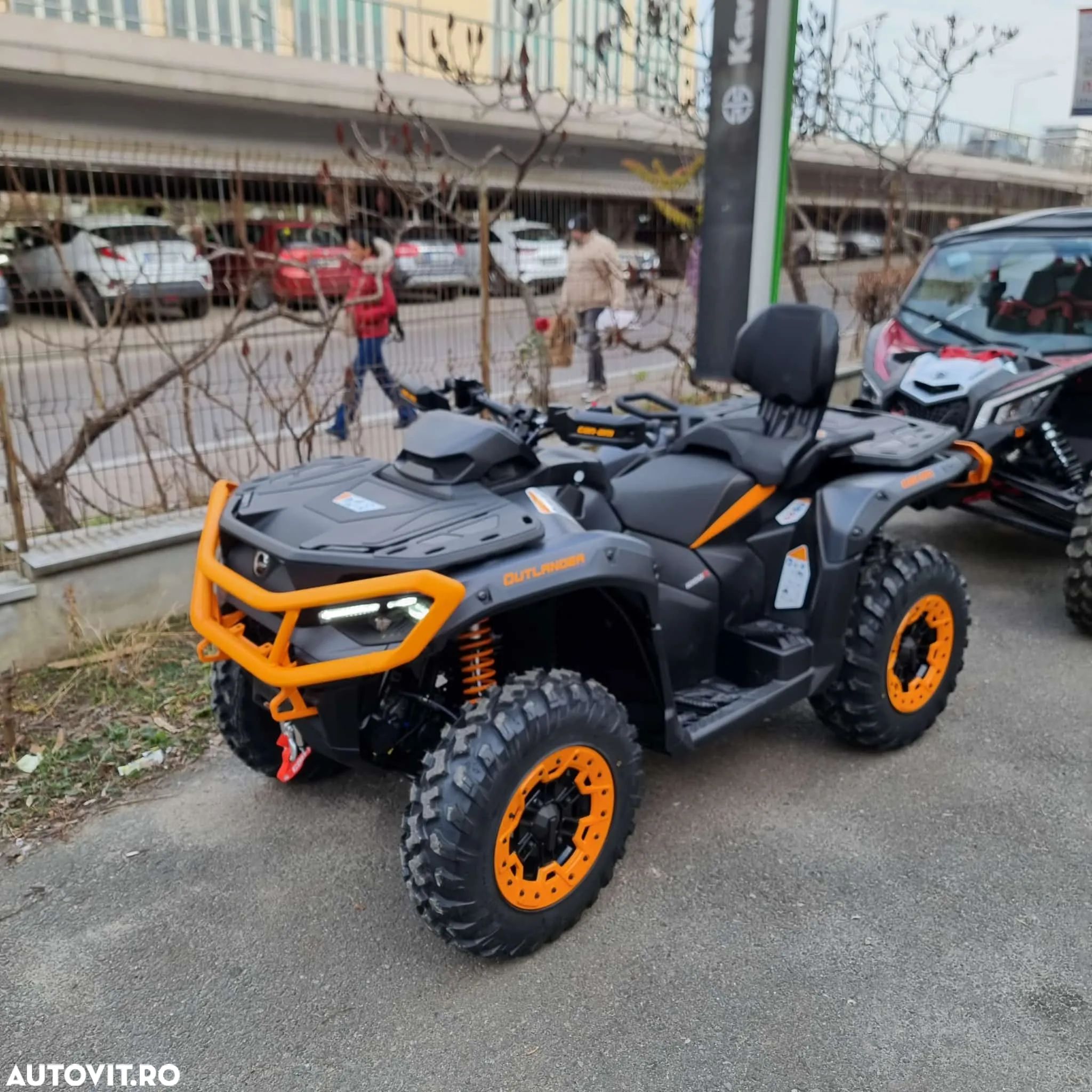 Can-Am Outlander Max - 1