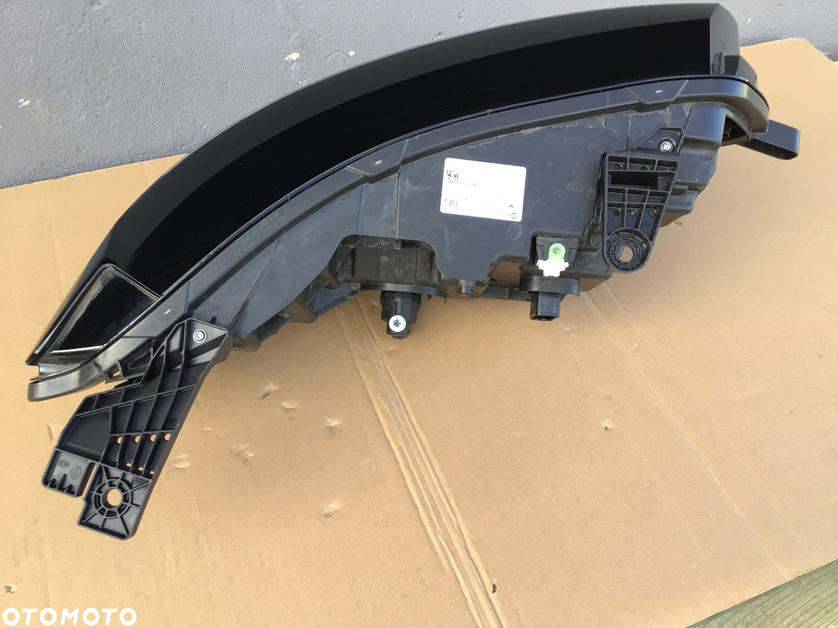 Lampa przednia lewa Renault Megane V 5 E-tech - 5