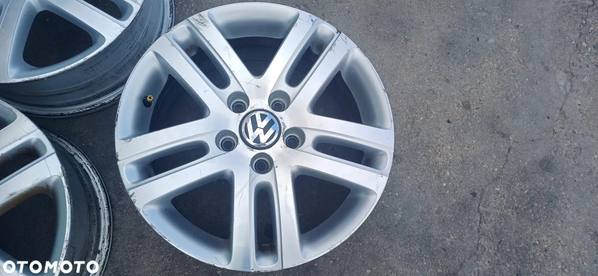 Felga Aluminiowa Volkswagen 6.5" x 16" 5x112 ET 50 1K0601025DF - 3