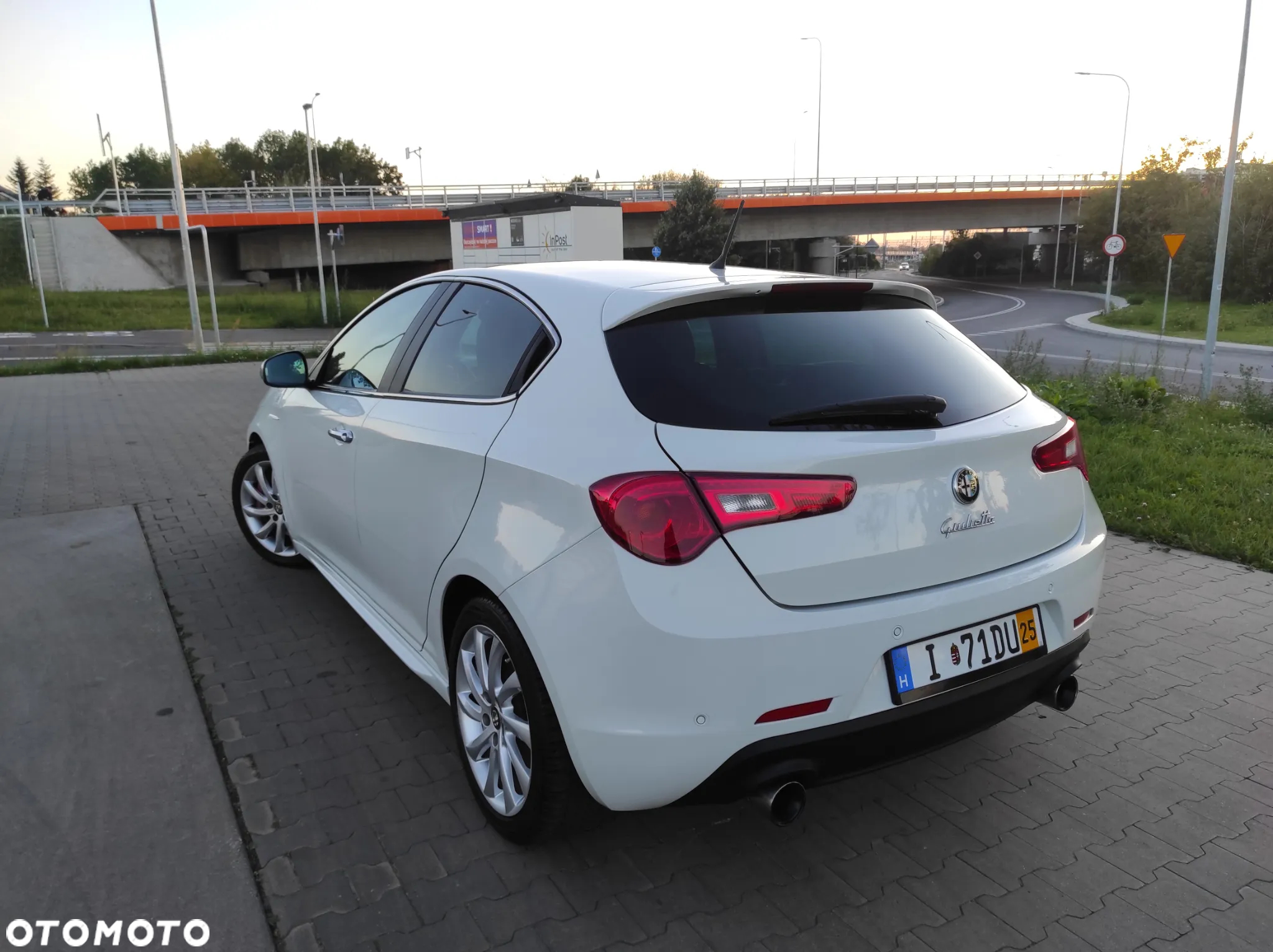 Alfa Romeo Giulietta 1750 TBi Quadrifoglio Verde - 3