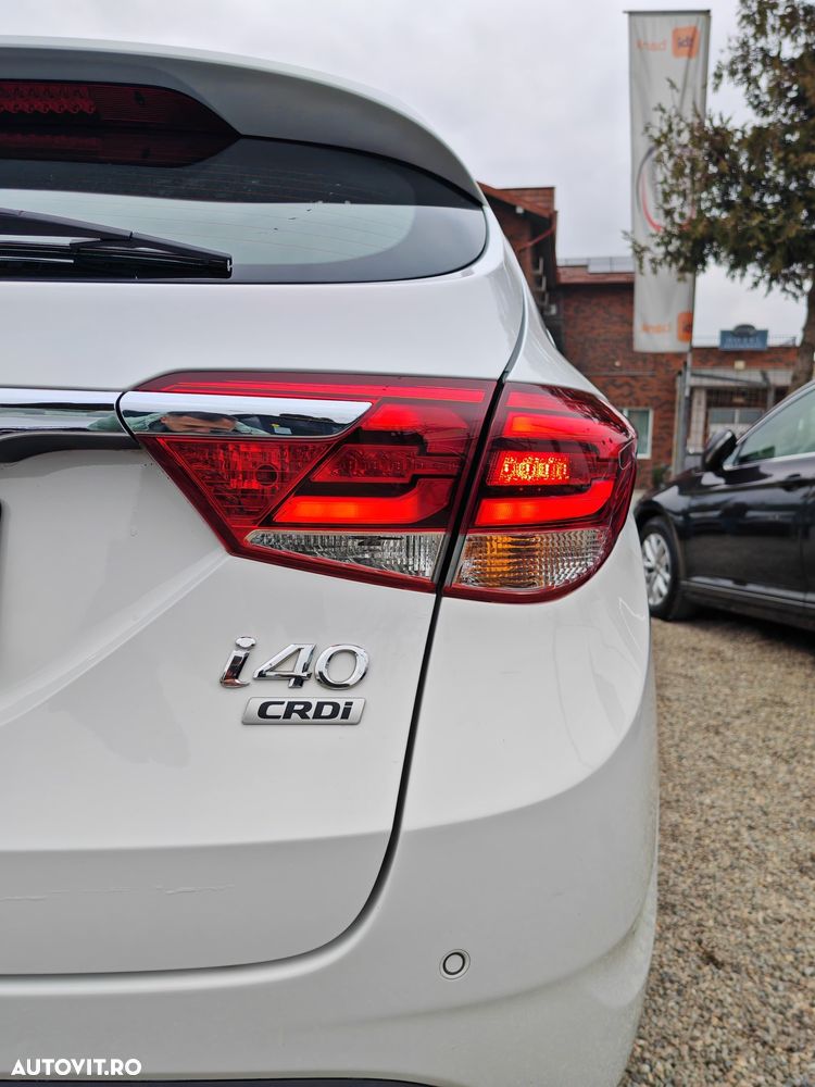 Hyundai i40 Kombi 1.7 CRDi DCT Style - 9