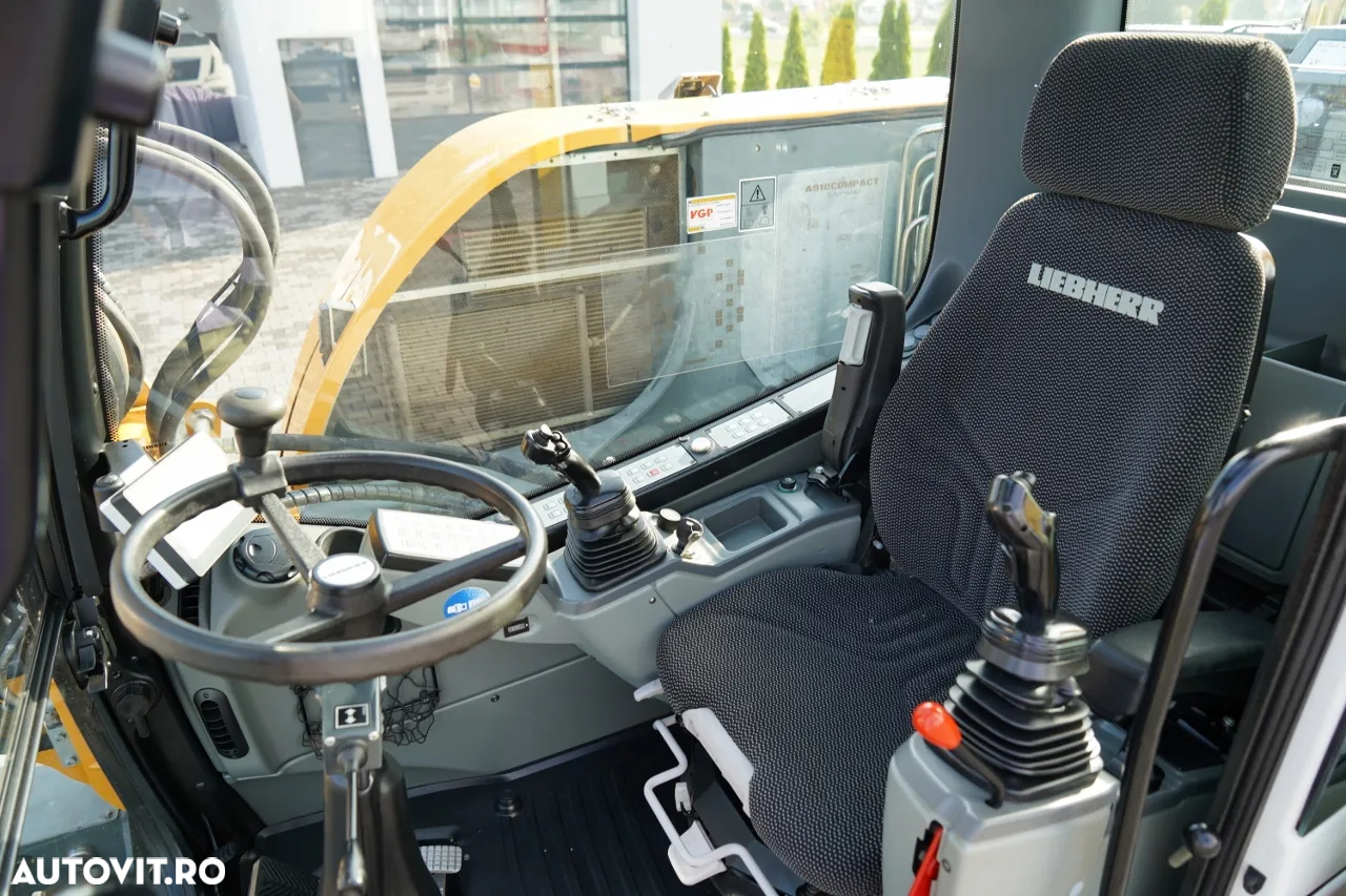 Liebherr 910 COMPACT LITRONIC / EXCAVATOR PE ROȚI / AER CONDIȚIONAT / CAMERĂ / ANUL 2020 / CONTRACT DE SERVICE POST-SERVICE - 27