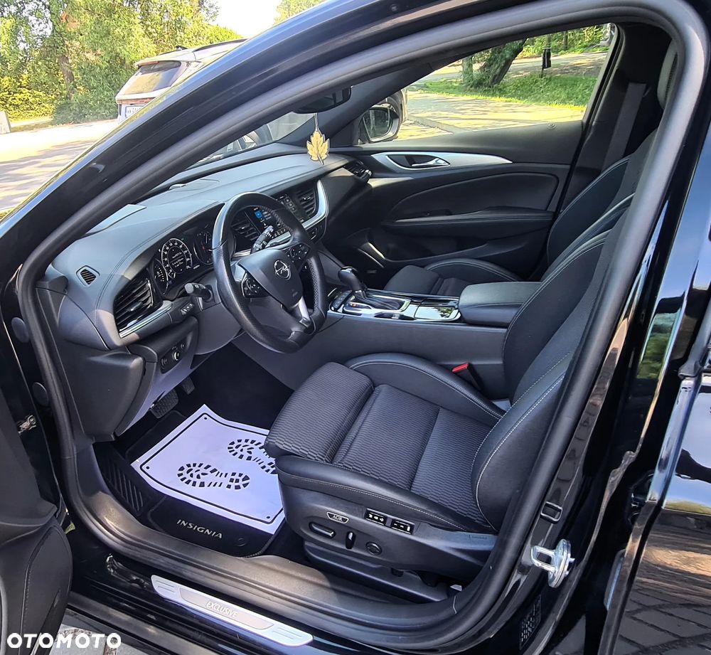 Opel Insignia 2.0 BiTurbo D 4x4 Automatik Ultimate Exclusive - 19