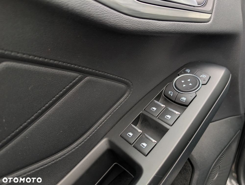 Ford Focus 1.5 EcoBlue Start-Stopp-System TITANIUM - 13