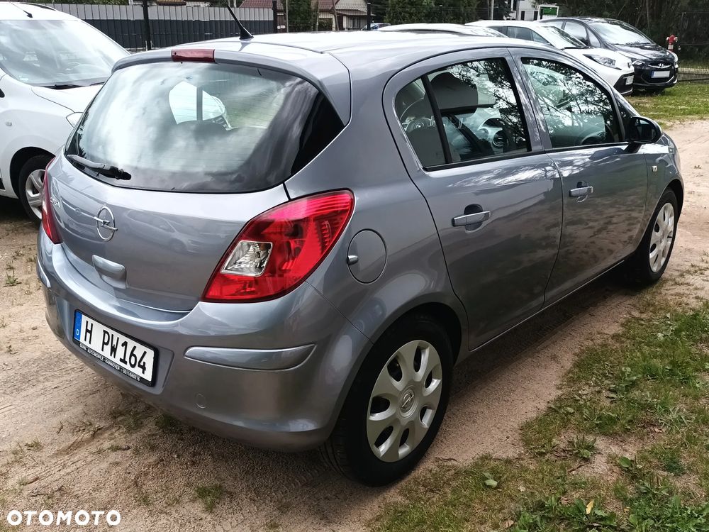 Opel Corsa 1.2 16V Essentia - 15