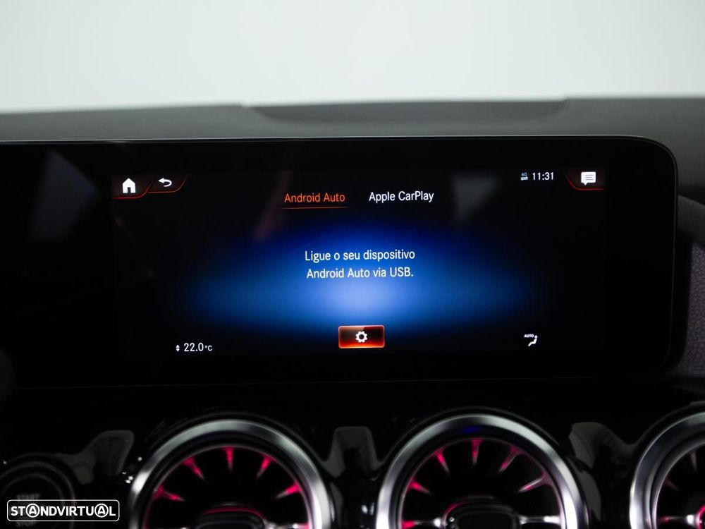 Mercedes-Benz GLA 250 e 8G-DCT AMG Line - 29