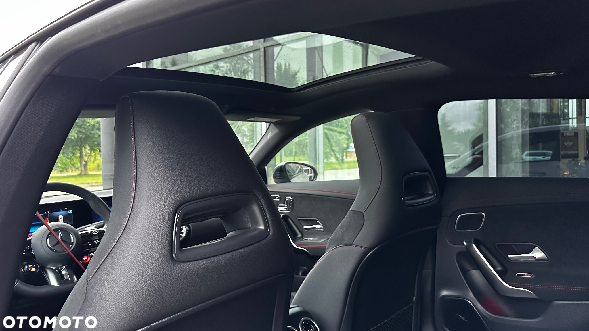 Mercedes-Benz CLA AMG 35 4-Matic 7G-DCT - 13