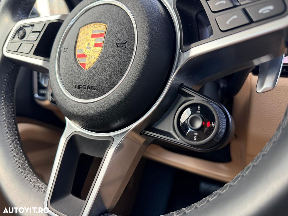 Porsche Cayenne E-Hybrid - 17