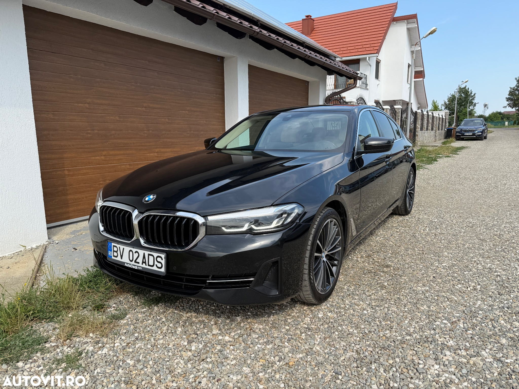 BMW Seria 5 530d xDrive AT MHEV - 12
