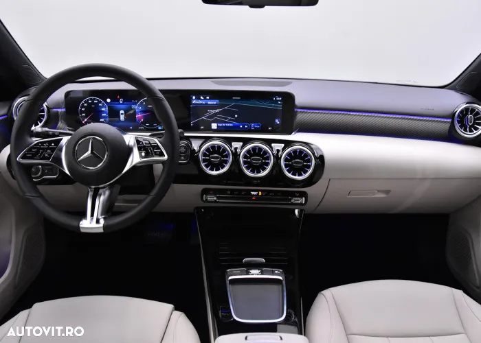 Mercedes-Benz A 200 4Matic 8G-DCT Progressive - 10