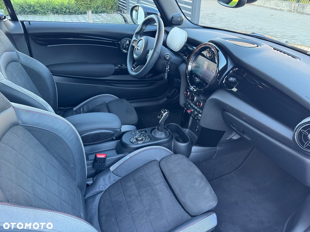 MINI John Cooper Works - 5