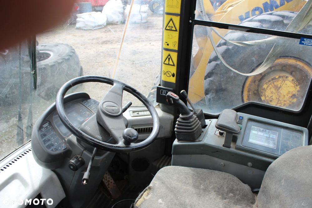 Części Komatsu WA 270-3 - 12