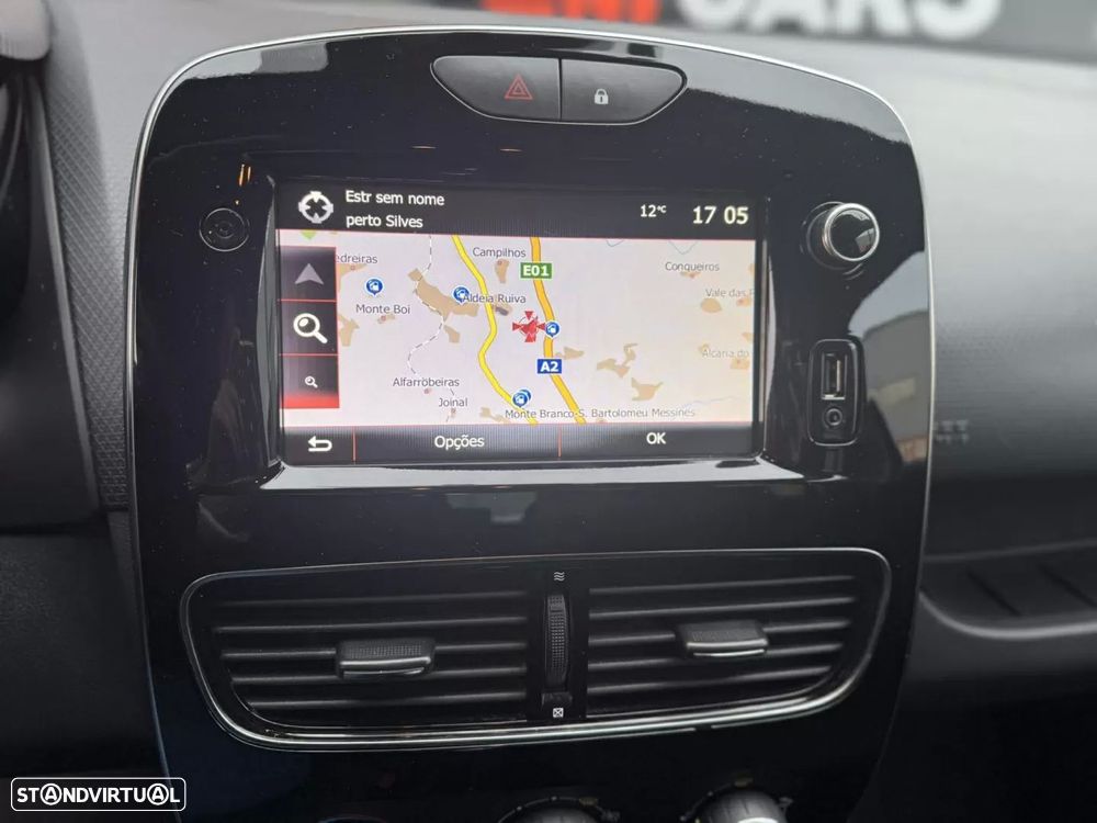 Renault Clio 0.9 TCe Limited Bi-Fuel - 6