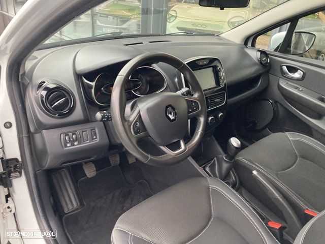 Renault Clio Sport Tourer 0.9 TCE Confort - 9