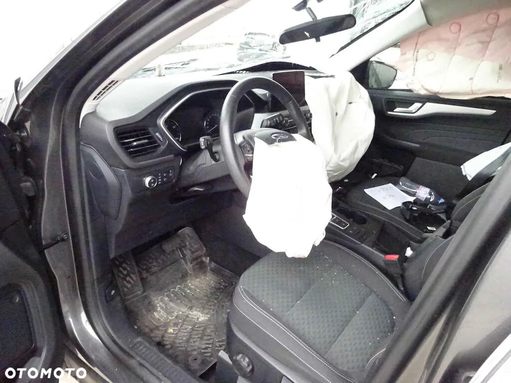 Ford Kuga 2.5 Duratec FHEV 4x4 ACTIVE - 4