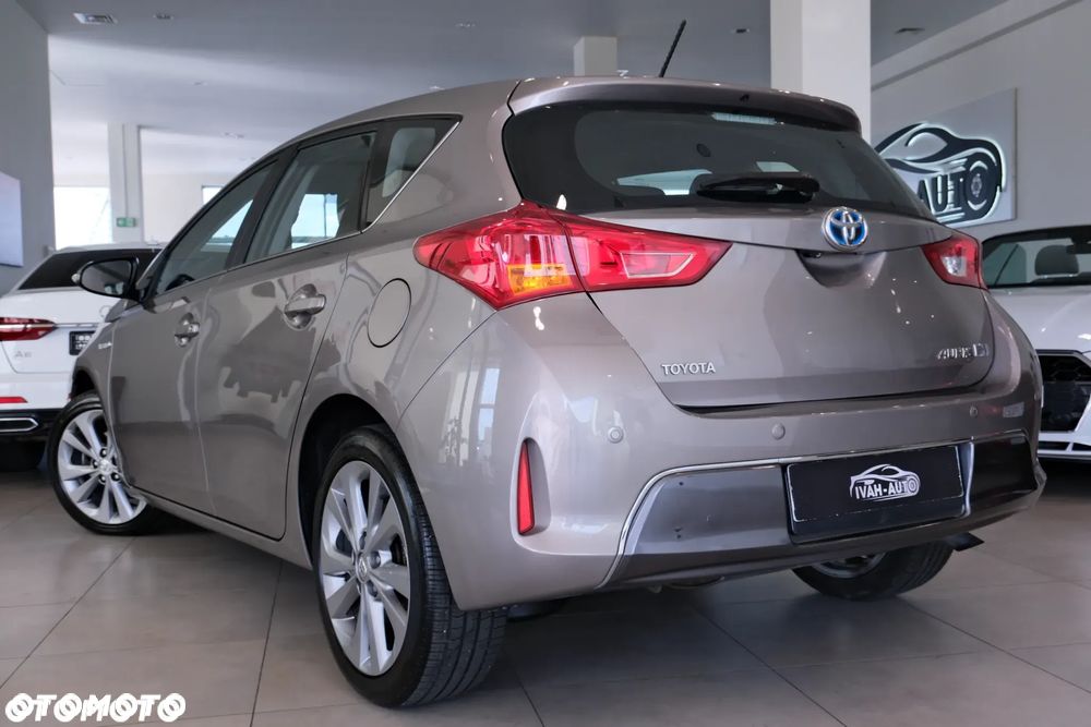 Toyota Auris 1.8 HSD Prestige - 17