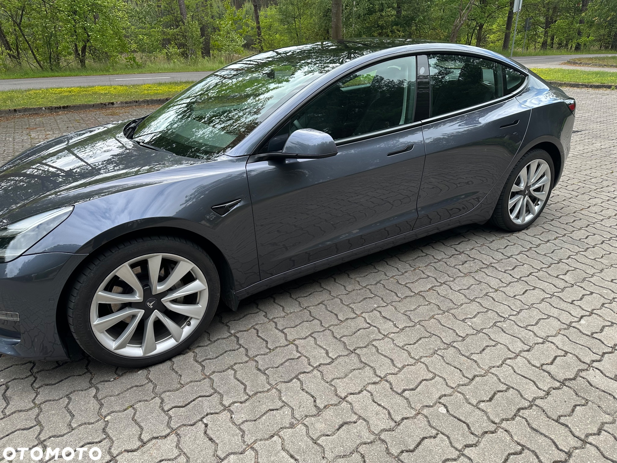 Tesla Model 3 Langstreckenbatterie Allradantrieb Dual Motor - 3