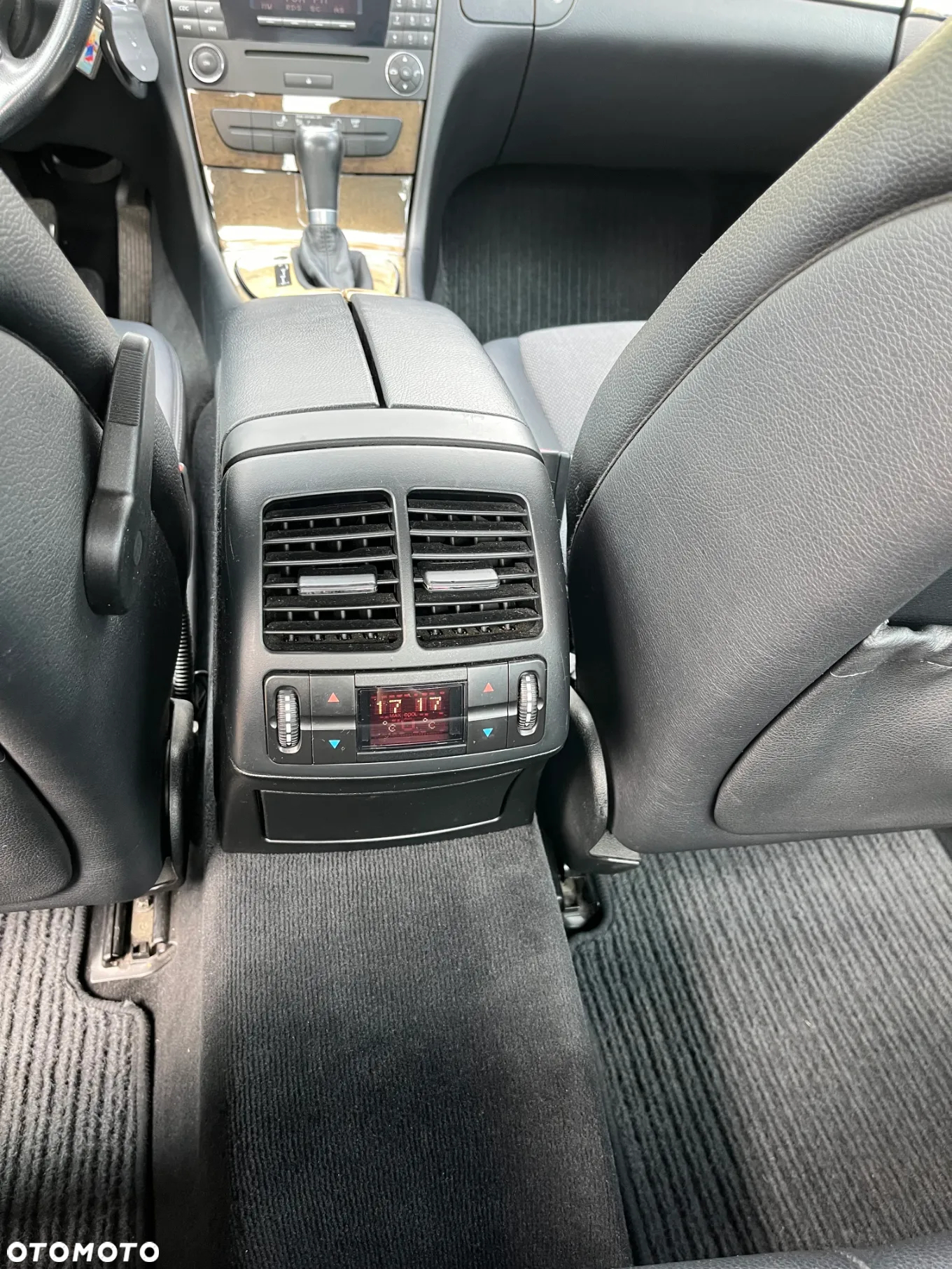 Mercedes-Benz Klasa E - 10