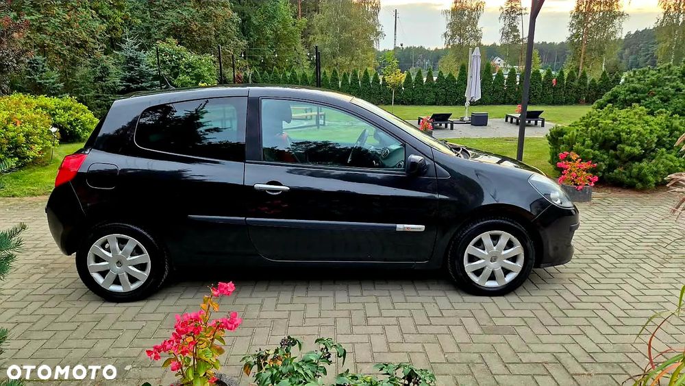 Renault Clio 1.2 16V TCE S - 4