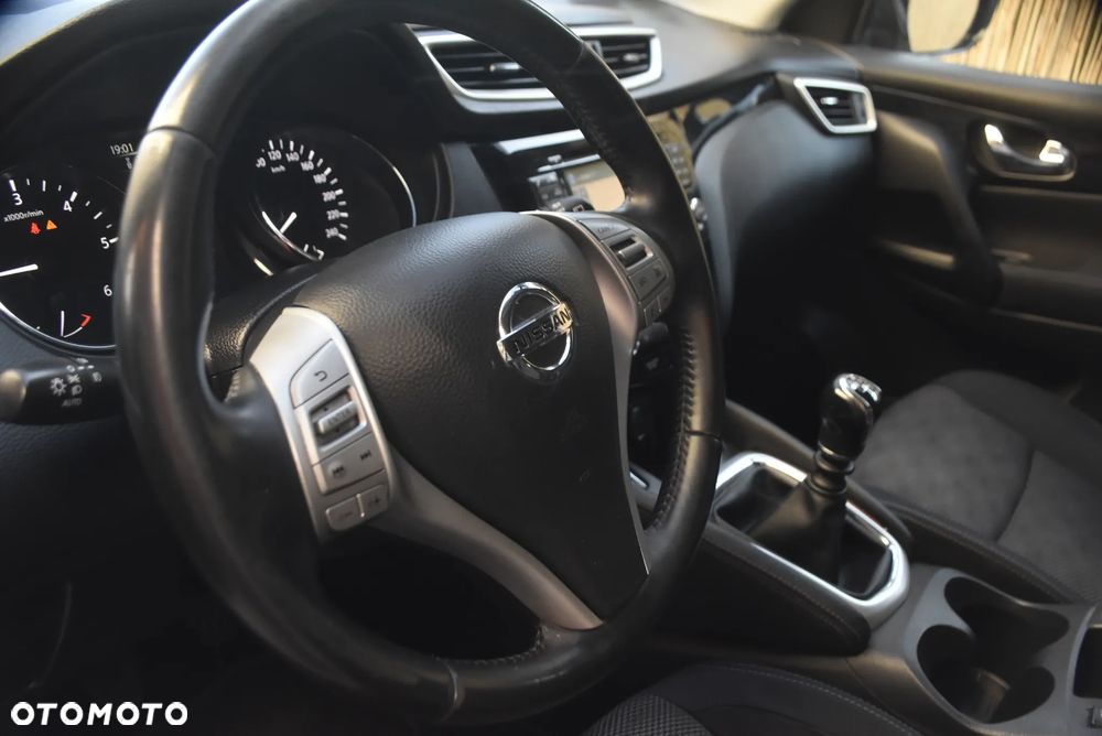 Nissan Qashqai 1.6 DCi Tekna+ - 17