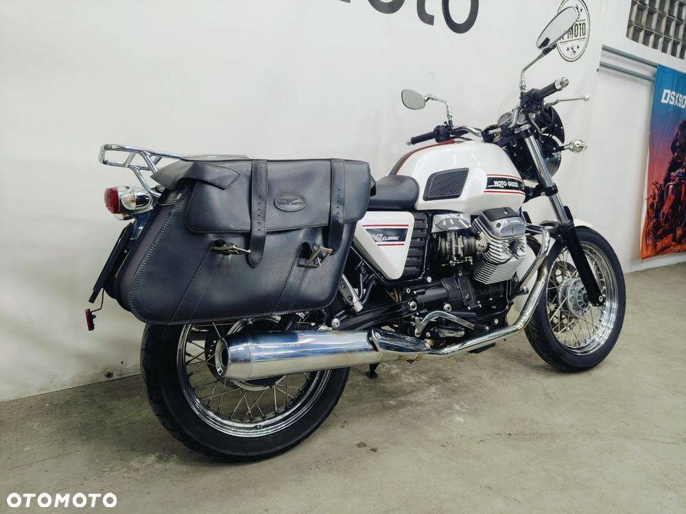 Moto Guzzi V7 - 7
