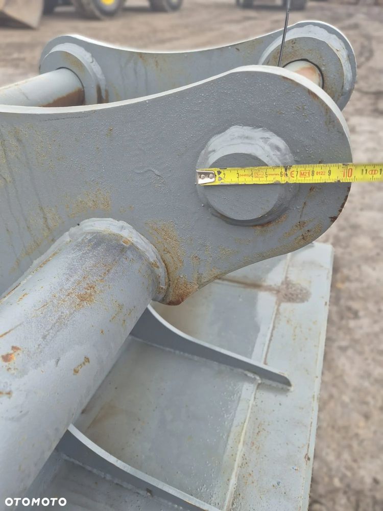 Łyżka używana skarpowa 180 cm JS130 fi 65mm nr.6464 - 10