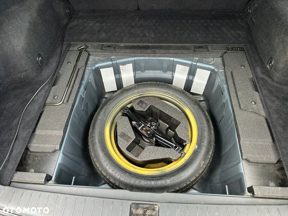 Subaru Legacy 2.5i Comfort AT - 18
