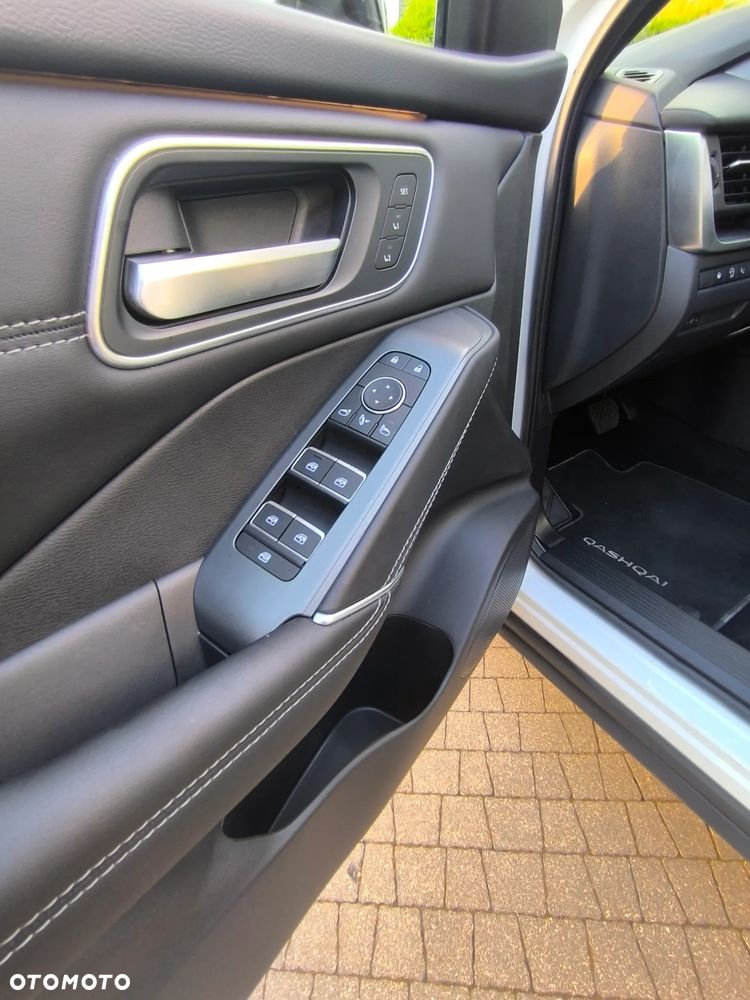 Nissan Qashqai 1.3 DIG-T MHEV Tekna Xtronic - 25