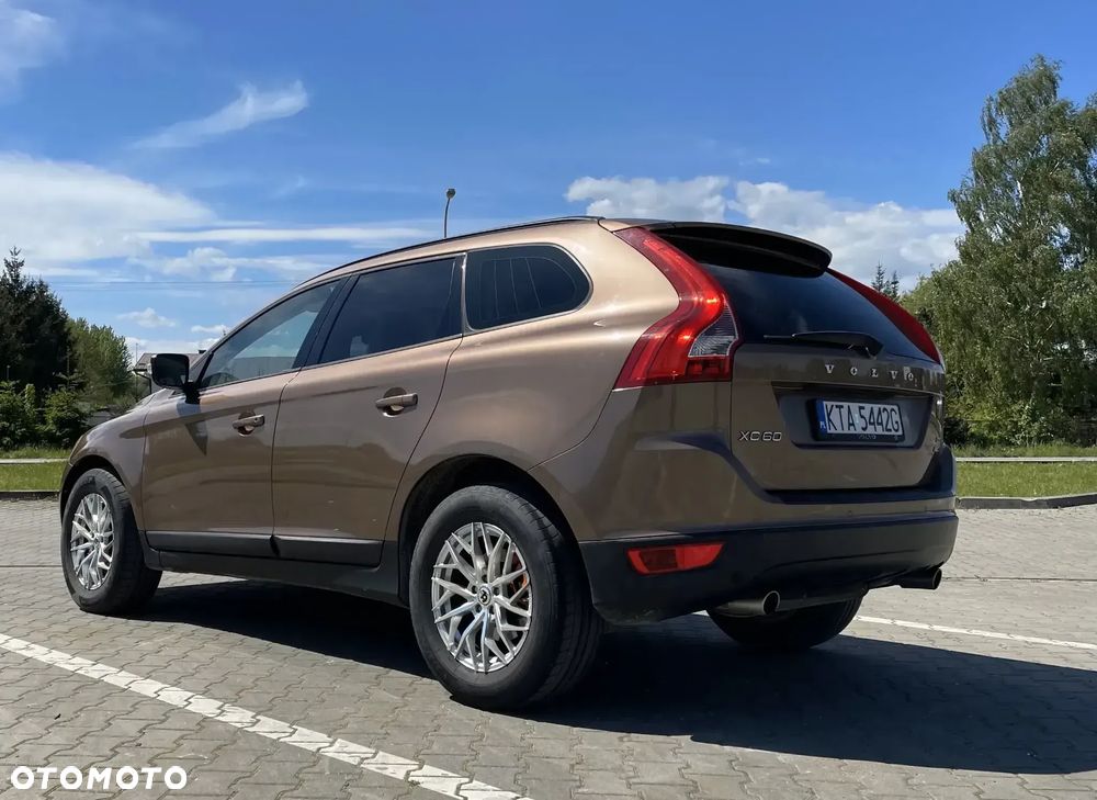 Volvo XC 60 D5 AWD - 1