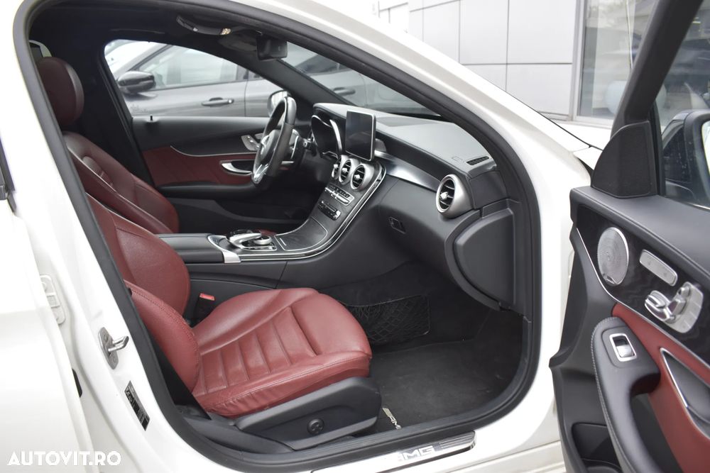 Mercedes-Benz AMG - 32