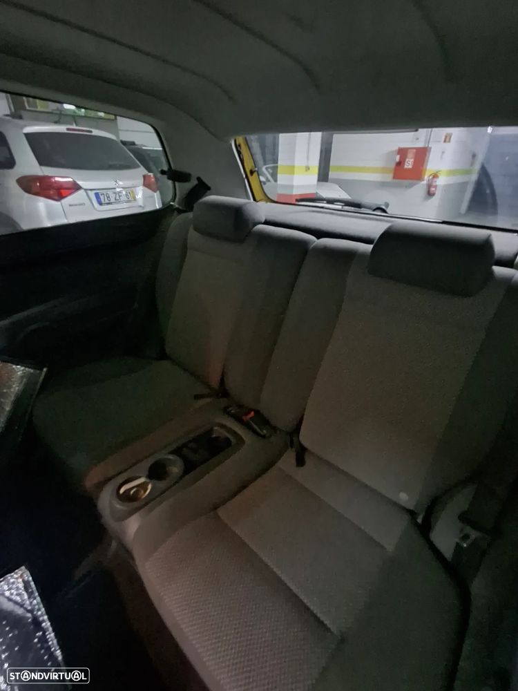 VW Fox 1.2 T.Liso - 9