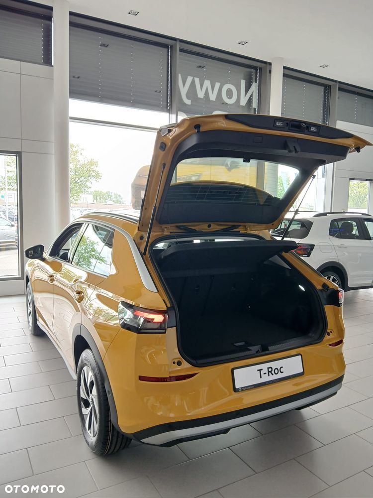 Volkswagen T-Roc 1.5 eTSI Life DSG - 8
