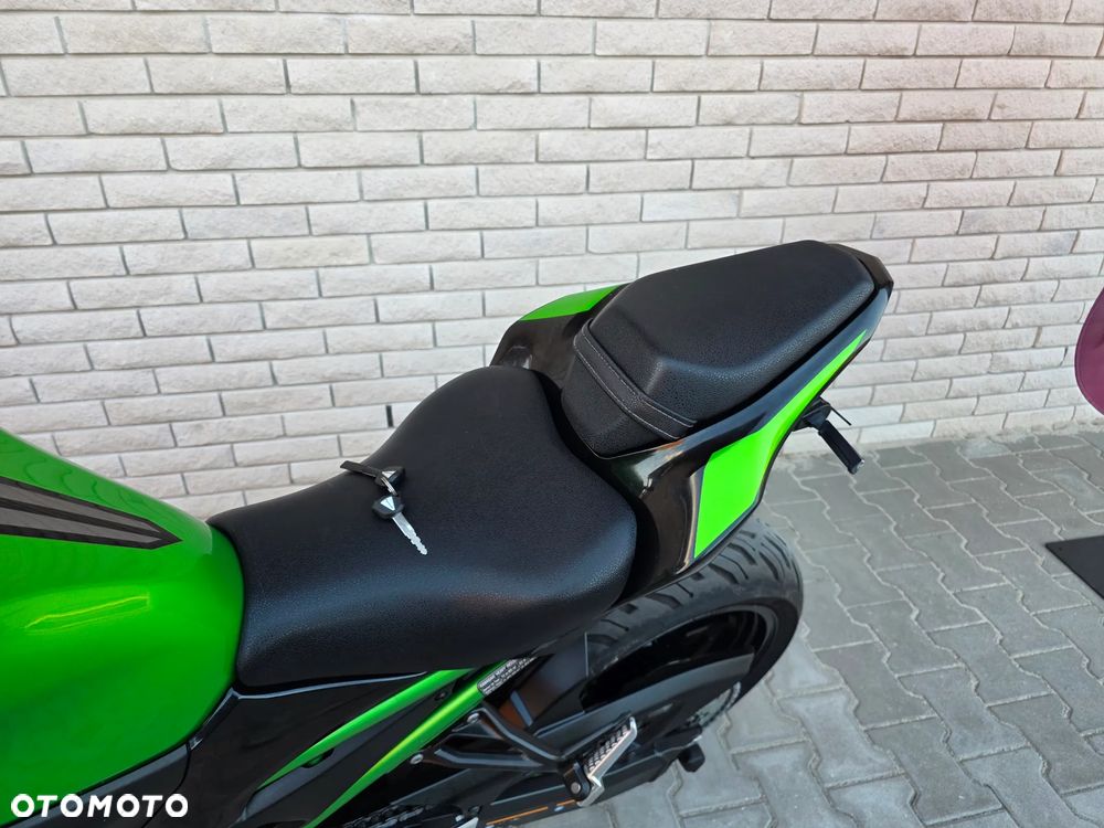 Kawasaki Z 900 - 22