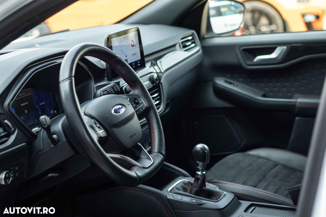 Ford Kuga - 15