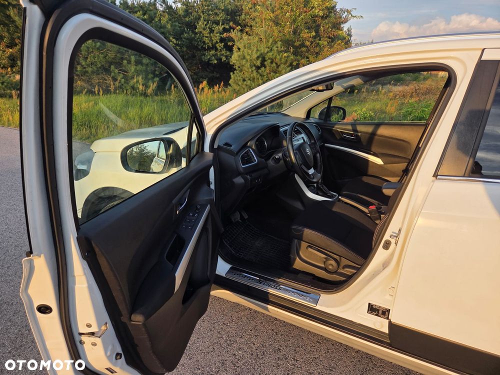 Suzuki SX4 S-Cross 1.4 T Premium 4WD - 7