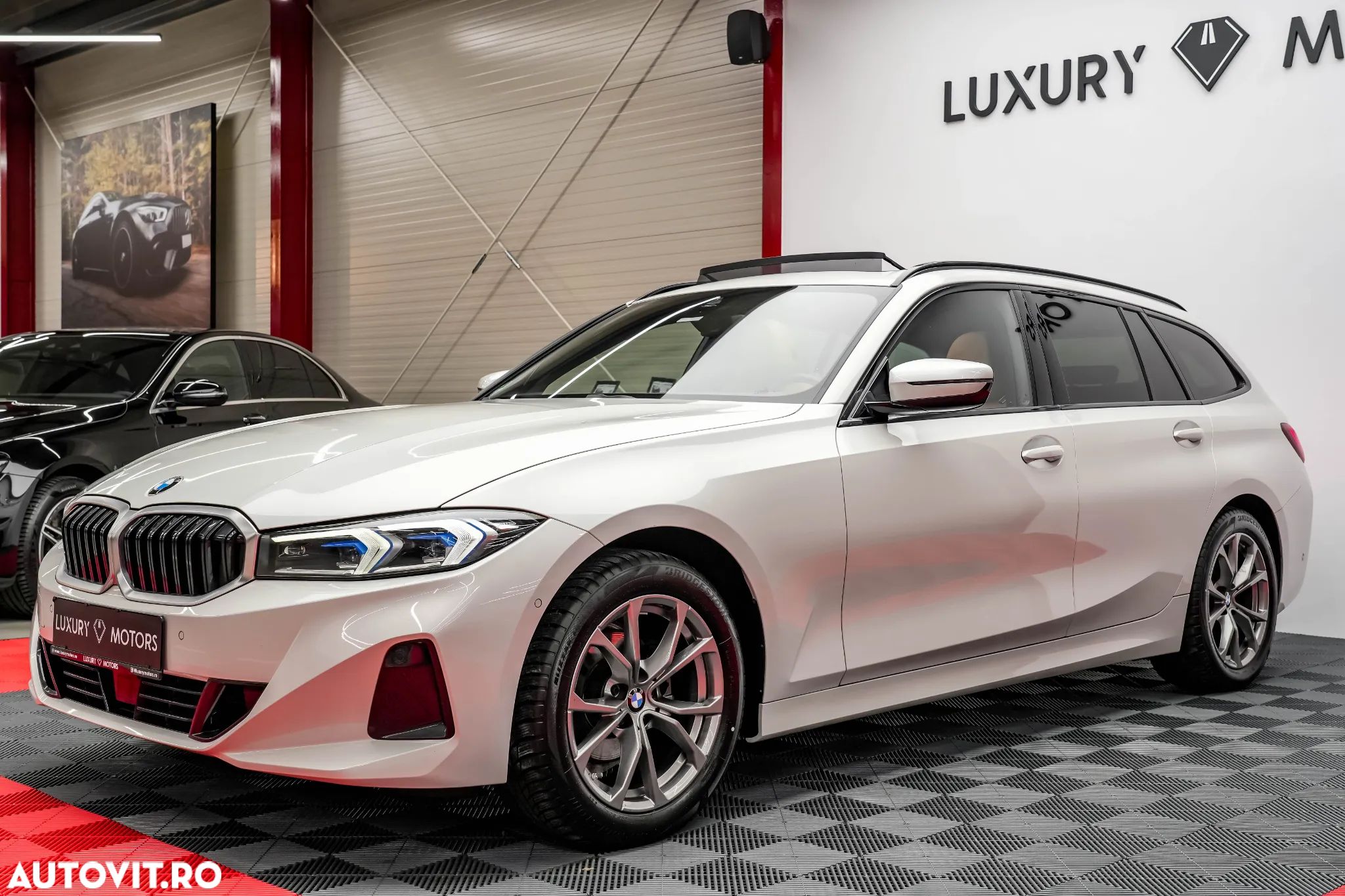 BMW Seria 3 318d Touring Aut. M Sport - 1