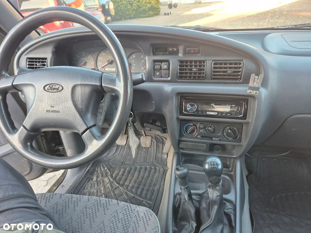 Ford Ranger - 26