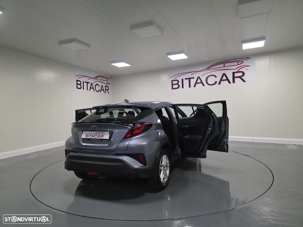 Toyota C-HR 1.8 Hybrid Comfort - 24