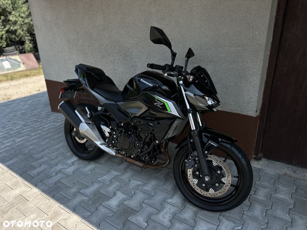 Kawasaki Z - 4
