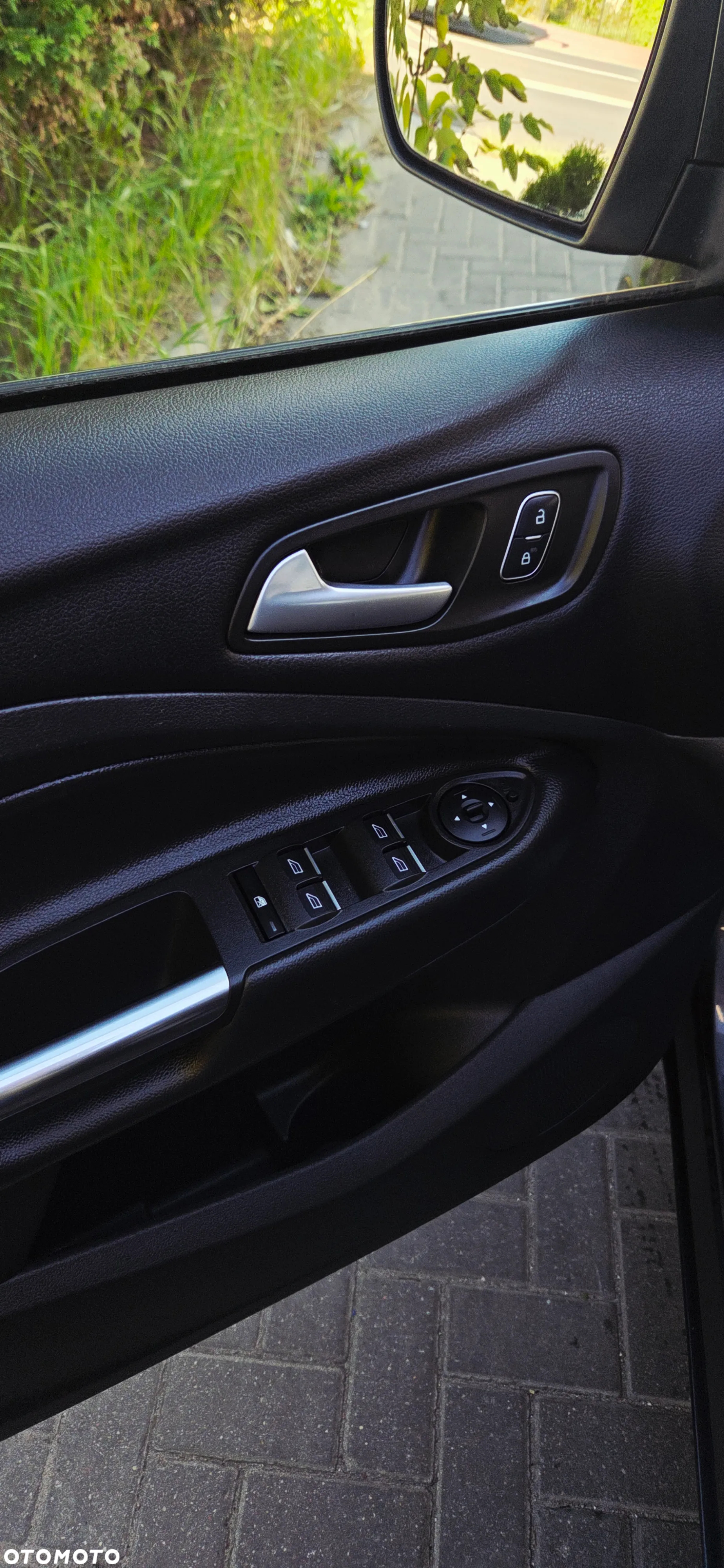 Ford Kuga 1.5 EcoBoost FWD Edition ASS MMT6 - 24
