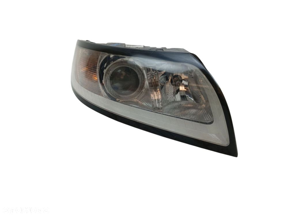 LAMPA PRAWY PRZÓD VOLVO V50 LIFT (2007-2012) 2.0 D 136KM 30763034 - 1