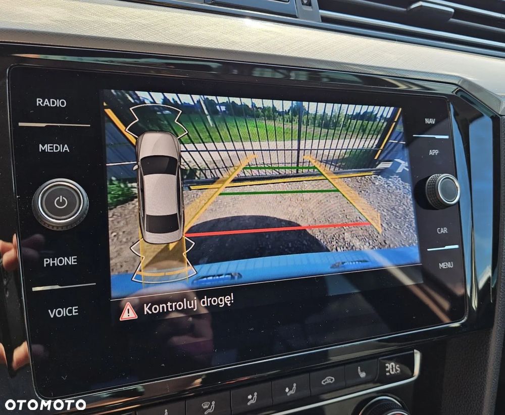 Volkswagen Passat 2.0 TSI Business DSG - 15