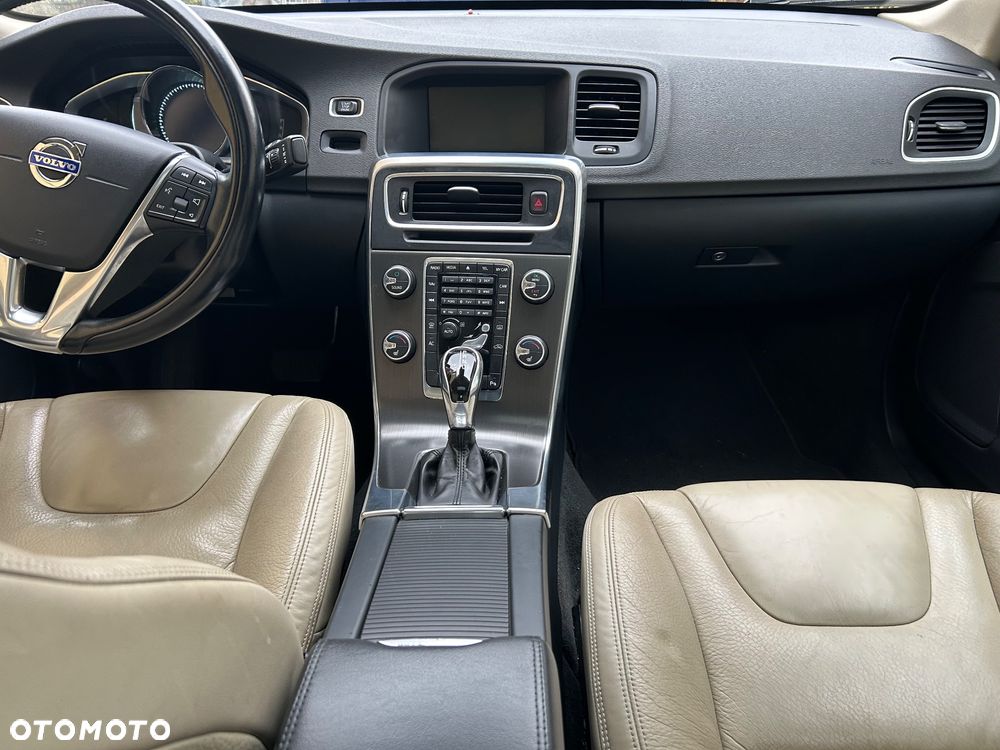 Volvo S60 T4 Powershift - 9