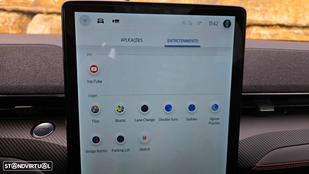 Ford Mustang Mach-E 98.7 kWh Premium AWD - 37